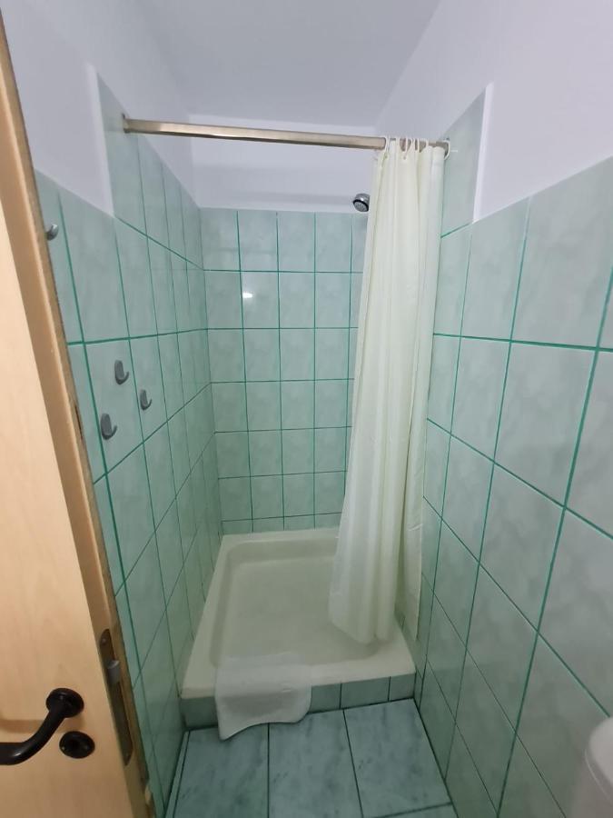 Randunica Otel Văliug Dış mekan fotoğraf